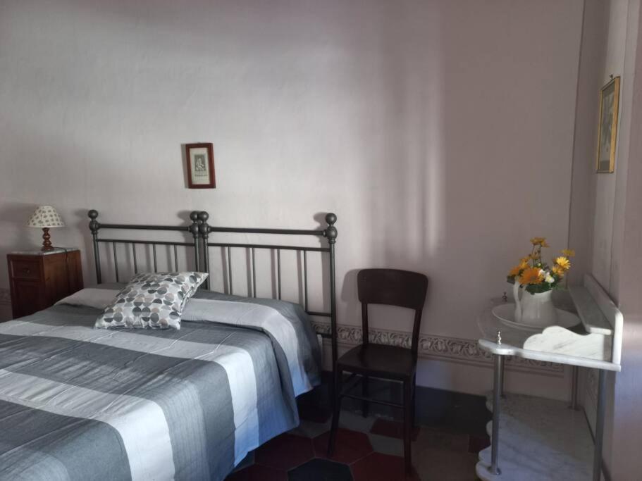 La Casa Maestri A Cetona Villa Luaran gambar